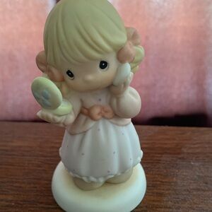 Precious Moments Figurine